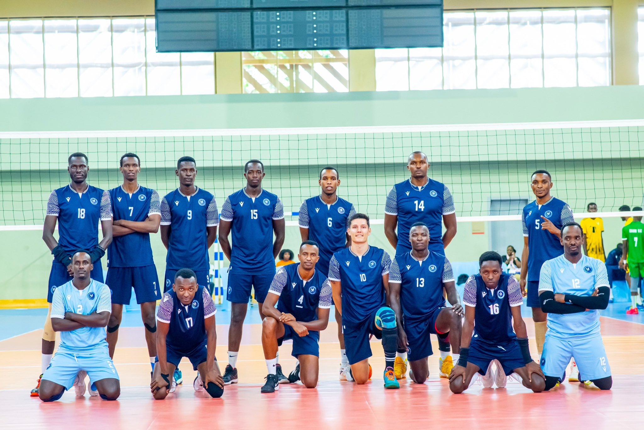 Imikino ibanza muri Shampiyona ya volleyball mu bagabo isize Police volleyball iyoboye urutonde 